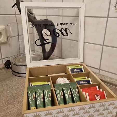 Modern-ruhig-stadtnah-geschirrspueler-parkplatz דירה פאסואלק